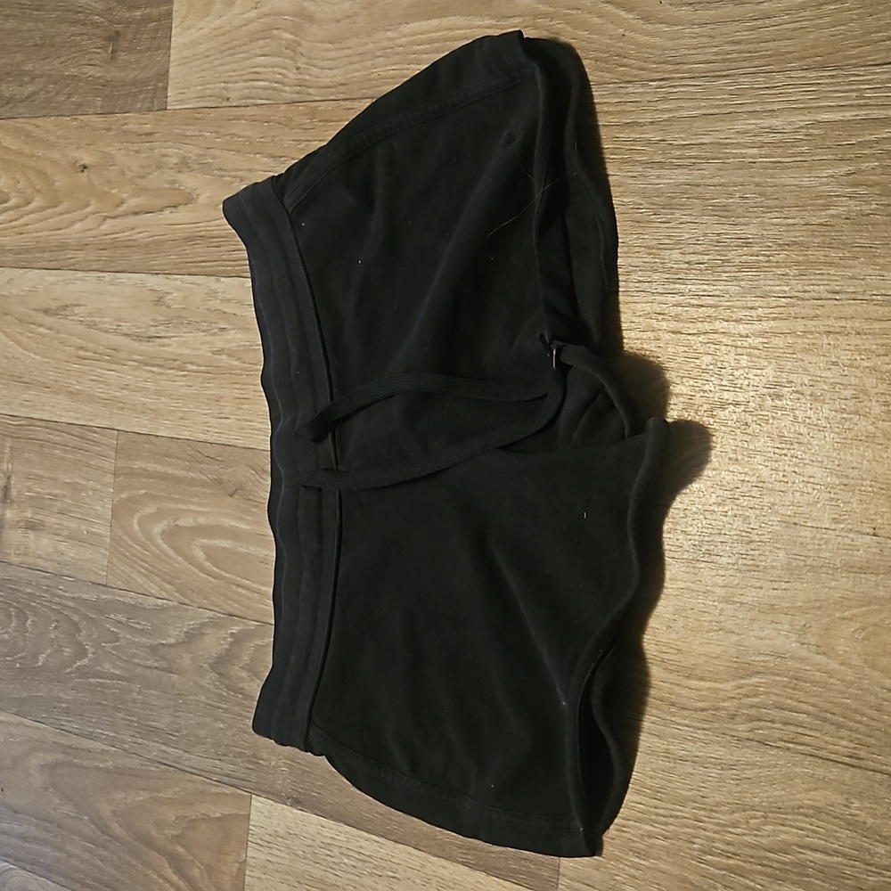 Woman's drawstring shorts